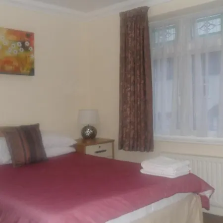 Montrose Guest House